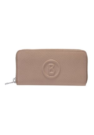 Cartera de cuero texturizado beige con cremallera alrededor y logo circular en relieve con la letra B en el centro frontal.