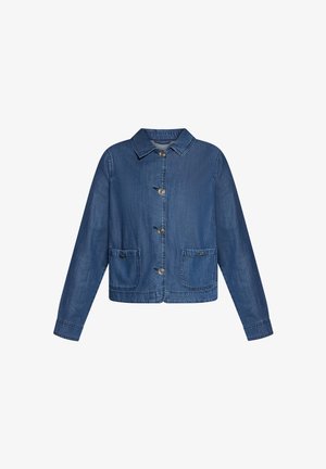Veste en denim bleu à manches longues, fermeture avant à boutons, deux poches avant avec détails à boutons, et un col classique.
