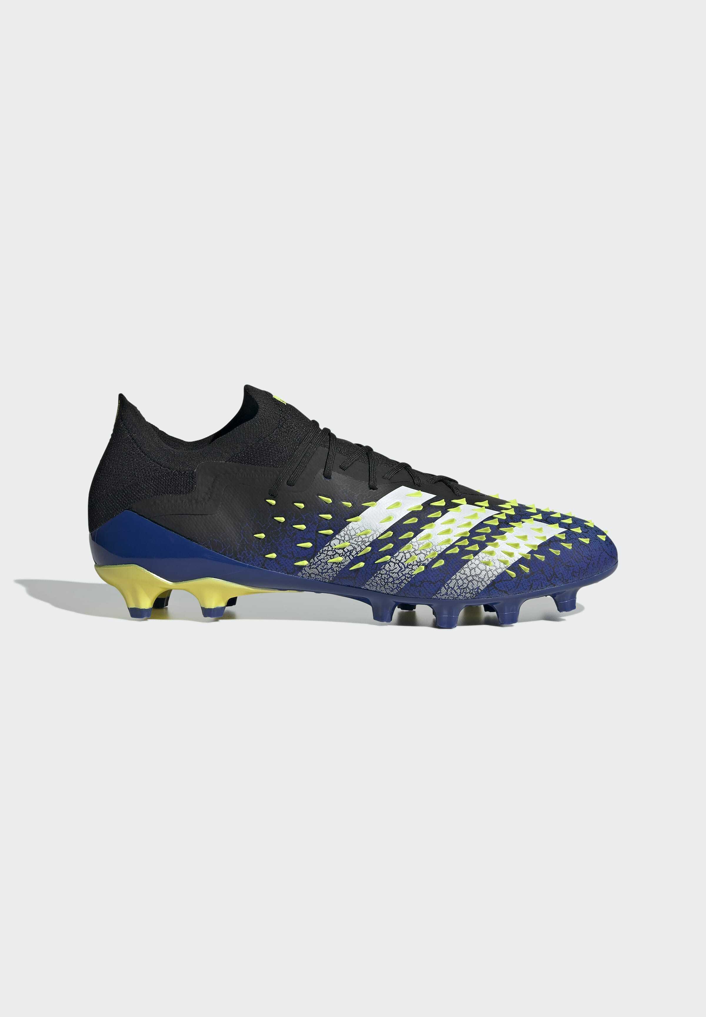 adidas Performance PREDATOR FREAK.1 AG FUSSBALLSCHUH - Voetbalschoenen met  kunststof noppen - black/Zwart - Zalando.nl