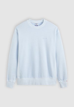 Sweatshirt bleu clair en tissu doux, avec un col rond, des manches longues et un logo Levi's subtilement brodé sur la poitrine.
