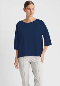Unausgewählt, navy blue