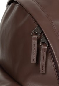 Eastpak PADDED PAK'R - Mochila - brown authentic leather