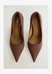 Vybráno, chocolate brown
