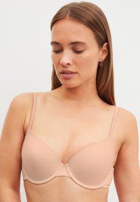 Non sélectionné, rose teint