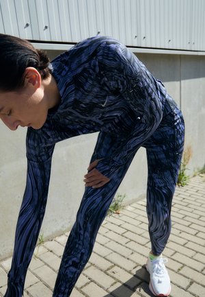 SWIFT - Top s dlhým rukávom - world indigo/reflective silver