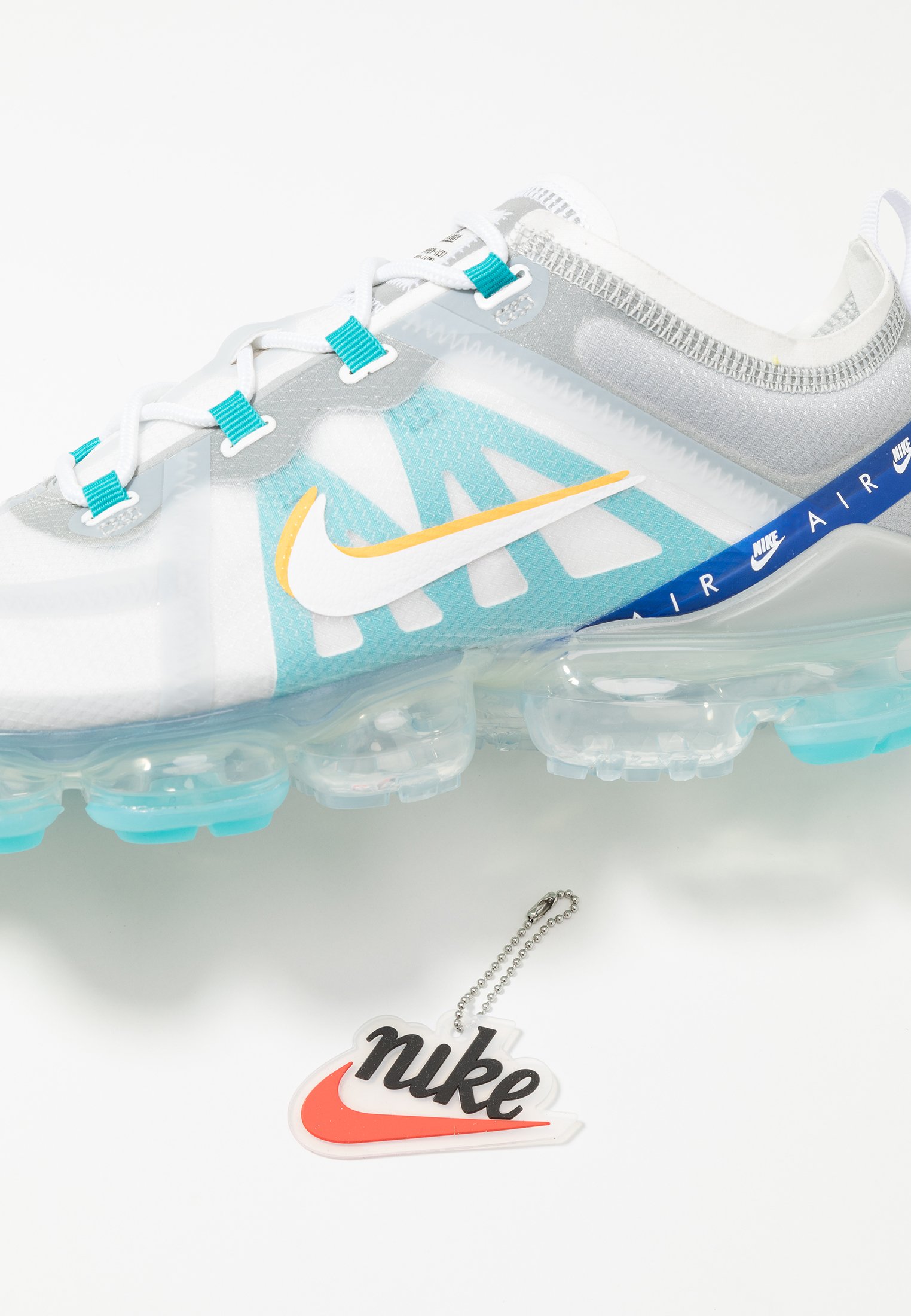 nike air vapormax 2019 white university gold wolf grey womens
