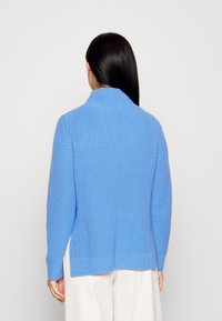 MICHAEL Michael Kors Stickad tröja - light blue