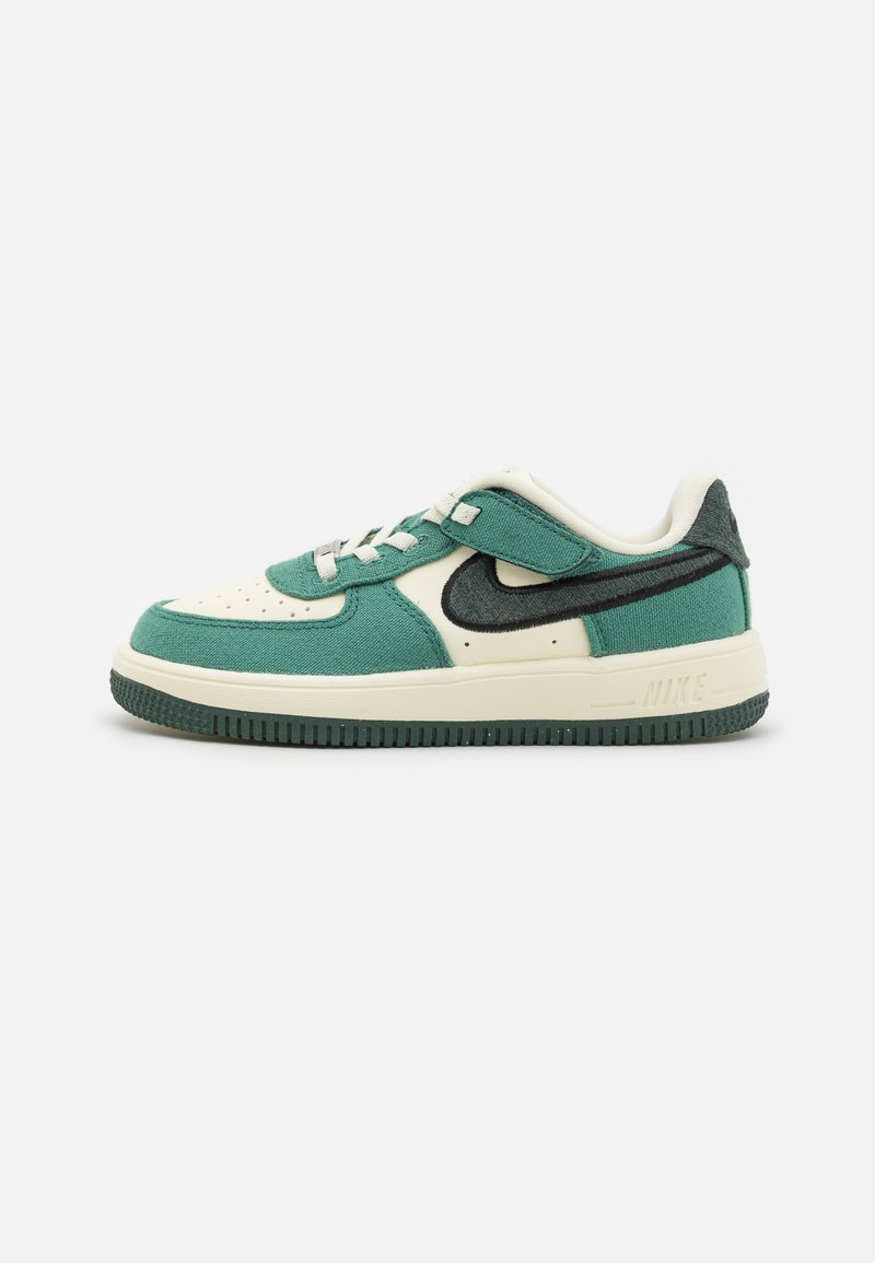 Nike Sportswear FORCE 1 EASYON UNISEX - Zapatillas - coconut milk ...