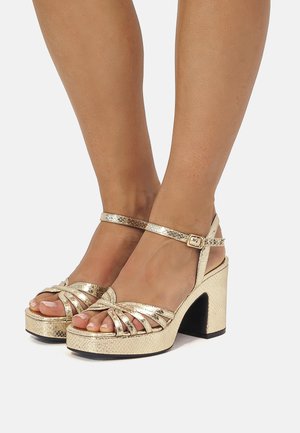 BRITT - Sandalias con plataforma - sali champagne