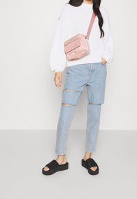 Monki Maglione - white