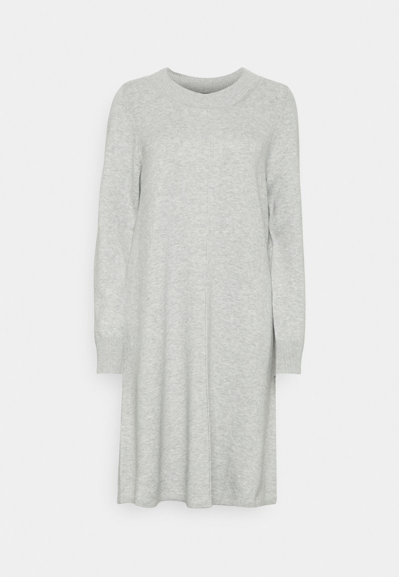 Abito lavorato a maglia grigio chiaro, maniche lunghe, scollatura rotonda, forma leggermente svasata, polsini a coste, texture liscia, dettaglio della cucitura centrale.