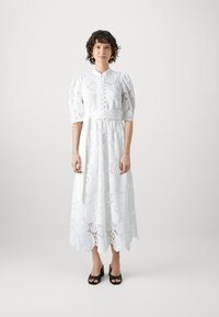 ANDIATA RADEA - Tričkové šaty - chalk white