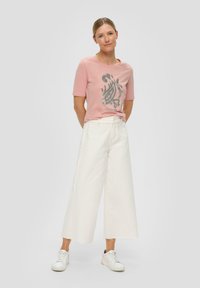 s.Oliver STRETCH - T-Shirt print - pfirsich