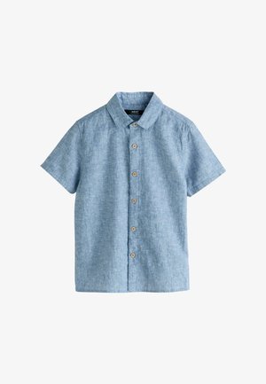 Hellblaues kurzärmeliges Hemd aus weichem Stoff, mit klassischem Kragen und hölzernen Knöpfen vorne.
