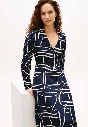 Tommy Hilfiger, RELAXED WRAP  - Paitamekko - flag feathers/navy