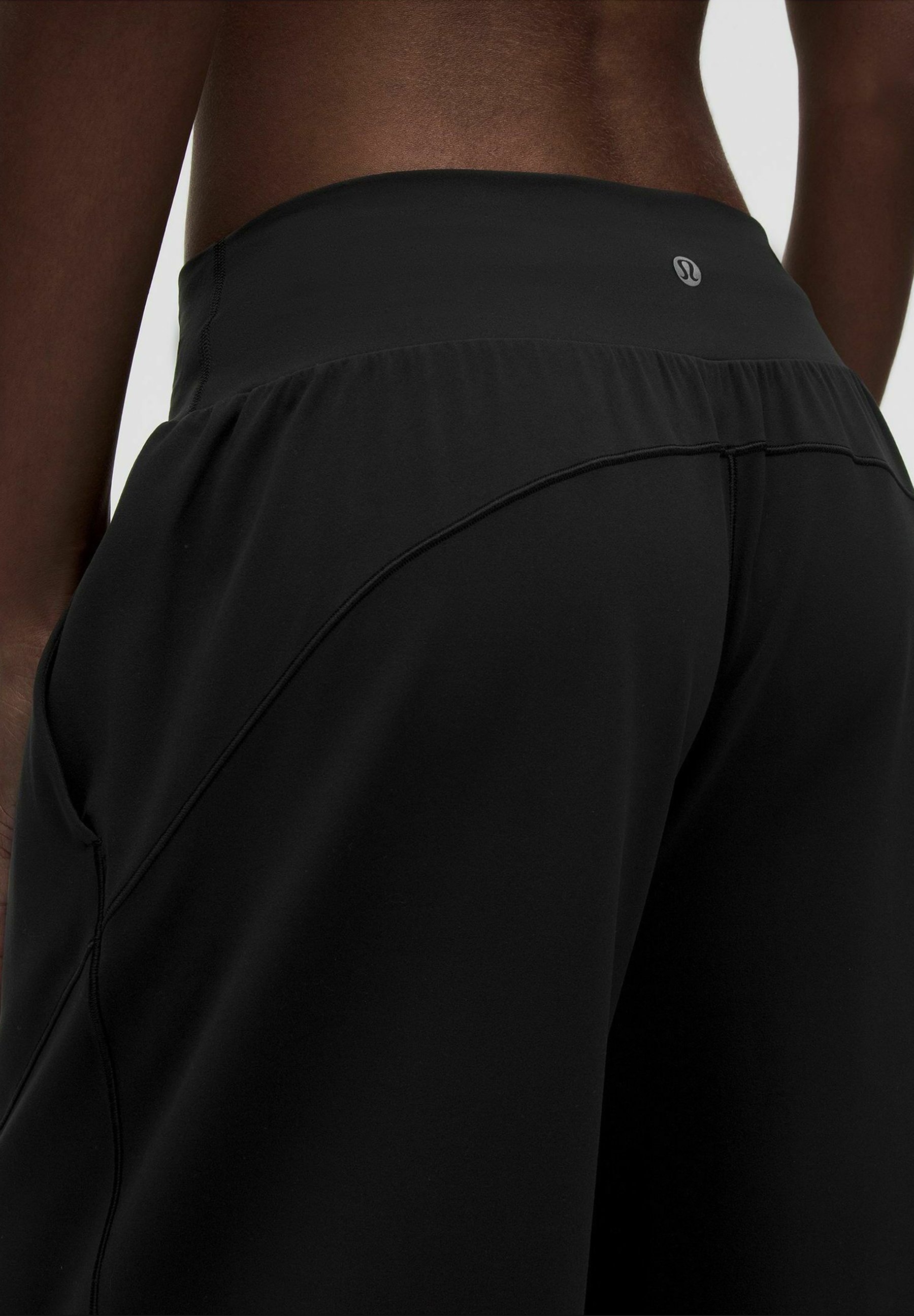 lululemon GROOVE LOW-RISE RELAXED CINCH - Trousers - black-/black