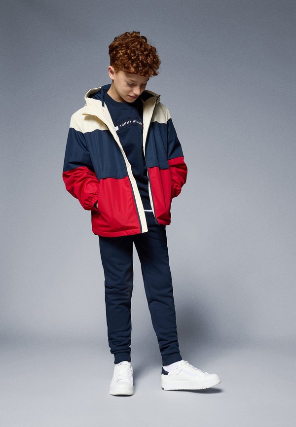 RIBSTOP PADDED - Light jacket4