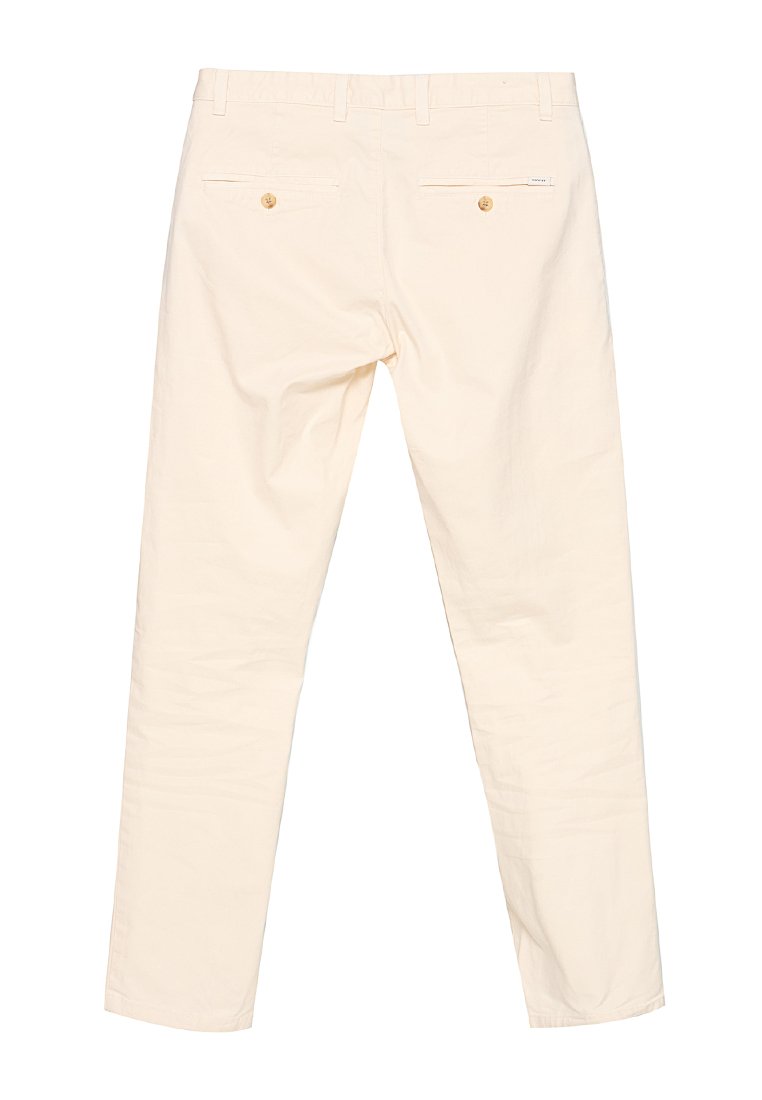 SLIM FIT