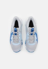Under Armour JET '23 - Basketballsko - mod gray/nimbus blue/tech blue