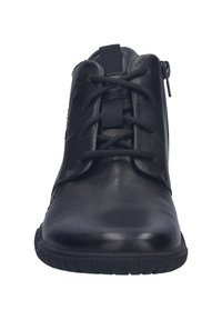 Bottines en cuir noir avec un bout rond, présentant un laçage à l'avant et une fermeture éclair sur le côté. Semelle en caoutchouc texturée pour une meilleure adhérence.
