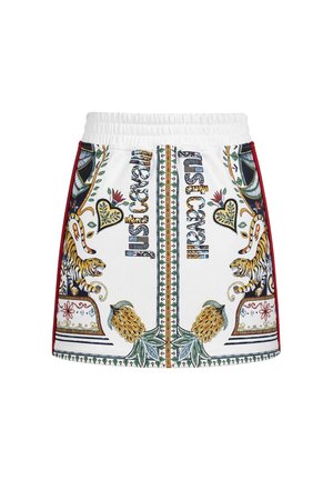 Gonna bianca con motivi tropicali e di tigre colorati, motivi floreali decorativi e strisce laterali rosse, con una vita elasticizzata arricciata.