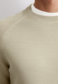 Marc O'Polo CREWNECK WITH RAGLAN WAVE STRUCTURE - Strickpullover - dapple gray
