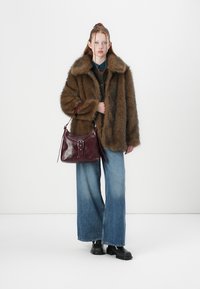 Vero Moda VMGLORIA JACKET - Vinterjakke - emperador