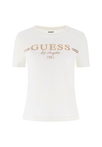 Witte katoenen T-shirt met korte mouwen, featuring "GUESS Los Angeles 1981" in roségoudkleurige tekst en dubbele horizontale strepen in roségoud op de mouwen.