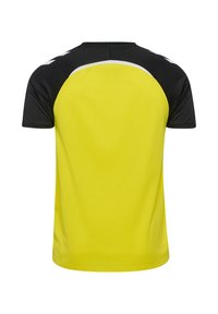 Maglia da sport gialla con maniche corte nere e strisce bianche sulle spalle, vista da dietro su sfondo bianco.
