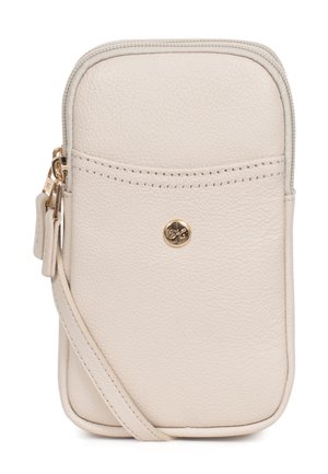 Mały prostokątny kremowy skórzany portfelik na nadgarstek z zamkiem błyskawicznym, przednią kieszenią i złotym logo.