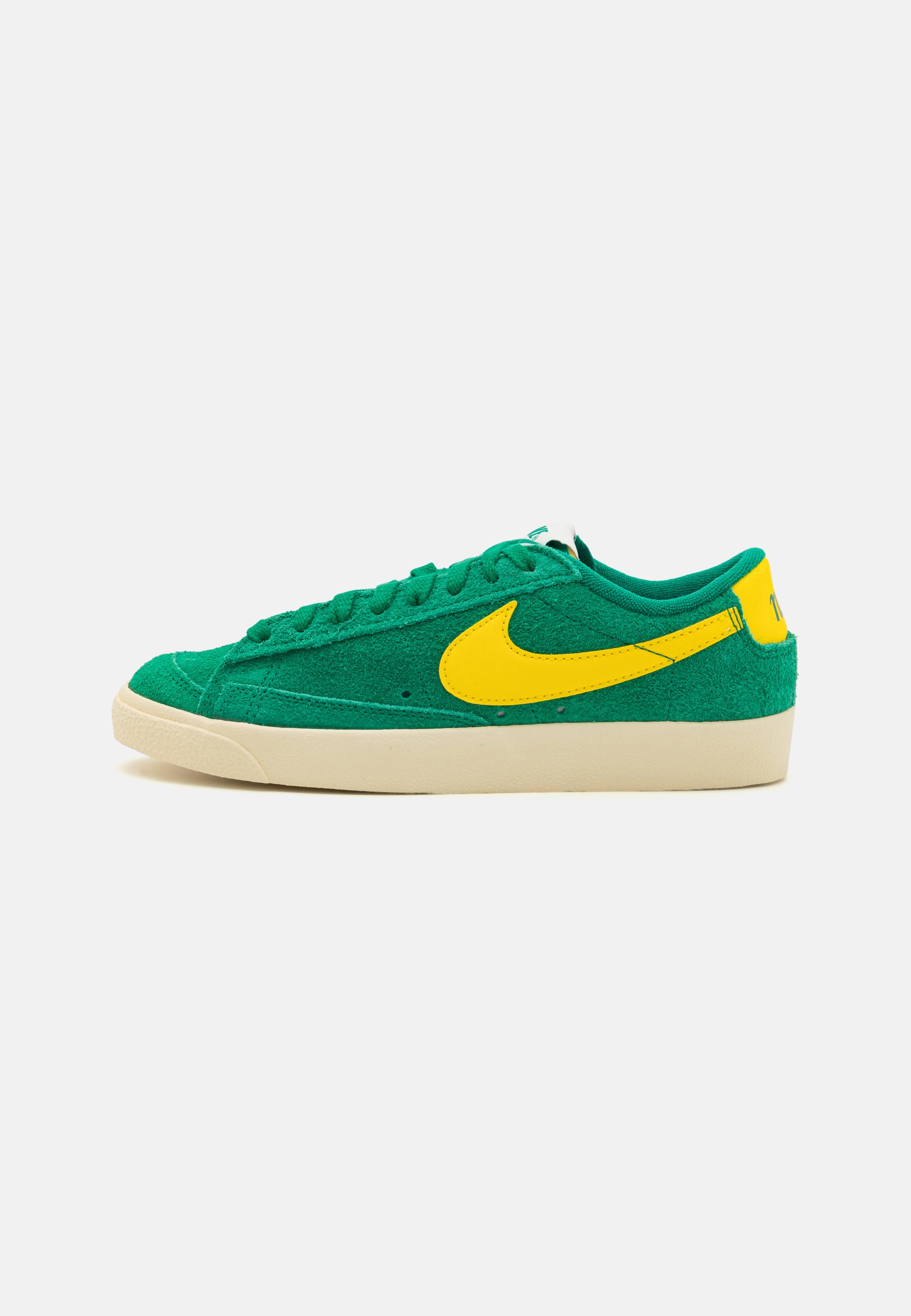nike green and yellow trainers