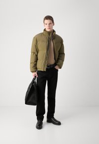 HUGO BROOKLIN Winter jacket - Zimní bunda - open green