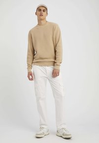 BZB JOGGER DROIT - Pantalon cargo - blanc