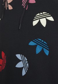 adidas Originals HOODY - Džemperis su gobtuvu - black/multicolor