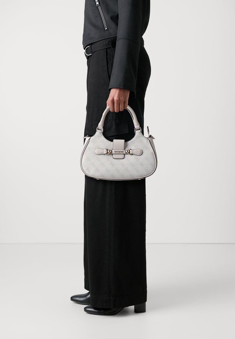 Guess NOLANA GIRLFRIEND SATCHEL - Torbica - beige