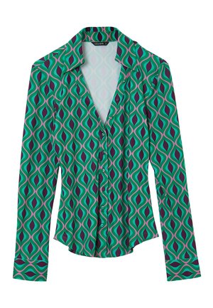 Camicia con bottoni realizzata in un tessuto verde con un motivo astratto viola e rosa, maniche lunghe e design del colletto classico.