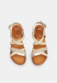 Bata Sandali - weiß