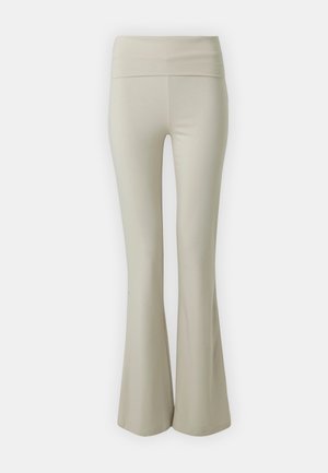 Gina Tricot SOFT TOUCH FOLDED FLARE TROUSERS - Auduma bikses - pumice stone