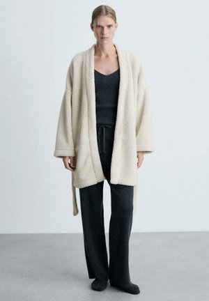 Mango Wintermantel - off-white