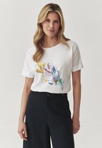 TATUUM - Print T-shirt - white Thumbnail Image 1