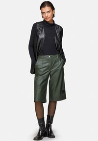 HELMIDGE Veste - schwarz