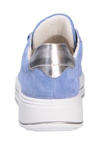 Light blue suede sneaker with a silver metallic heel accent and a white rubber sole. Soft textile lining and minimalist design.
