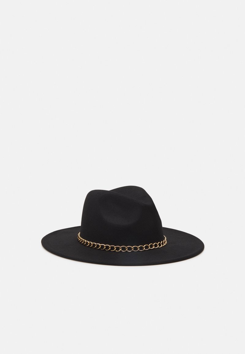 Anna Field Cappello - black