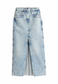 Lichtblauwe denim rok met een voren split, hoge taille, twee voorkwasten en zichtbare stiksels. Klassiek vijf-pocket ontwerp.
