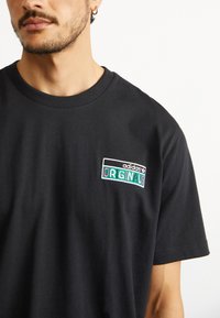 adidas Originals 80S PREMIUM GRAPHIC - T-shirts print - black