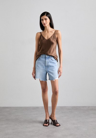 Agolde STELLA - Denim shorts - dark blue