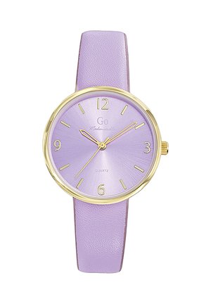 Montre pour femme avec boîtier en or, cadran lavande et bracelet en cuir assorti, index et aiguilles dorés, mouvement à quartz.