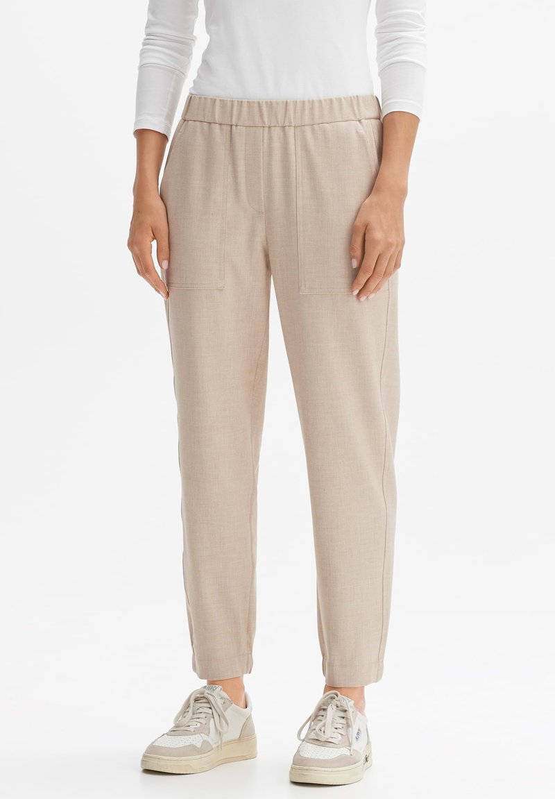 OPUS MYHA - Stoffhose - macadamia