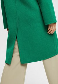 Esprit Collection Cappotto classico - green
