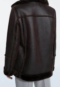 Stradivarius Giacca in similpelle - brown